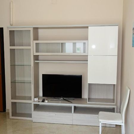 Cairoli Exclusive Rooms & Suite 브린디시 외부 사진
