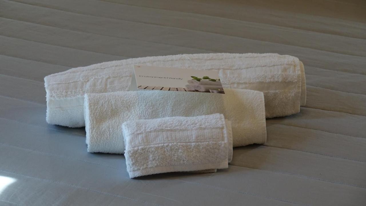 Cairoli Exclusive Rooms & Suite 브린디시 외부 사진