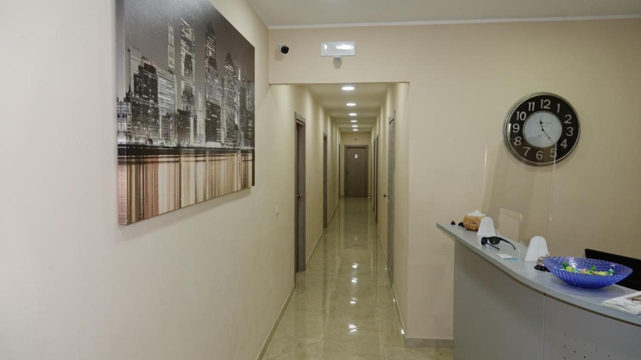 Cairoli Exclusive Rooms & Suite 브린디시 외부 사진