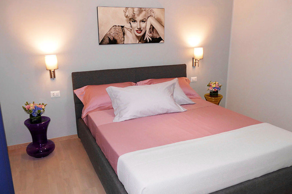 Cairoli Exclusive Rooms & Suite 브린디시 외부 사진