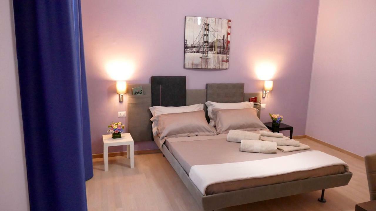 Cairoli Exclusive Rooms & Suite 브린디시 외부 사진