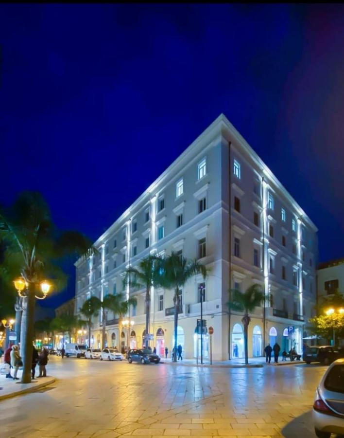 Cairoli Exclusive Rooms & Suite 브린디시 외부 사진